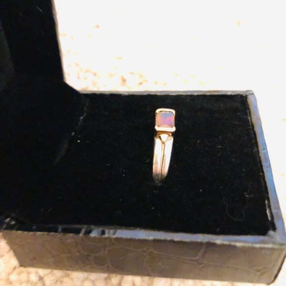 Sterling silver and 14kt gold garnet ring - Picture 2 of 3